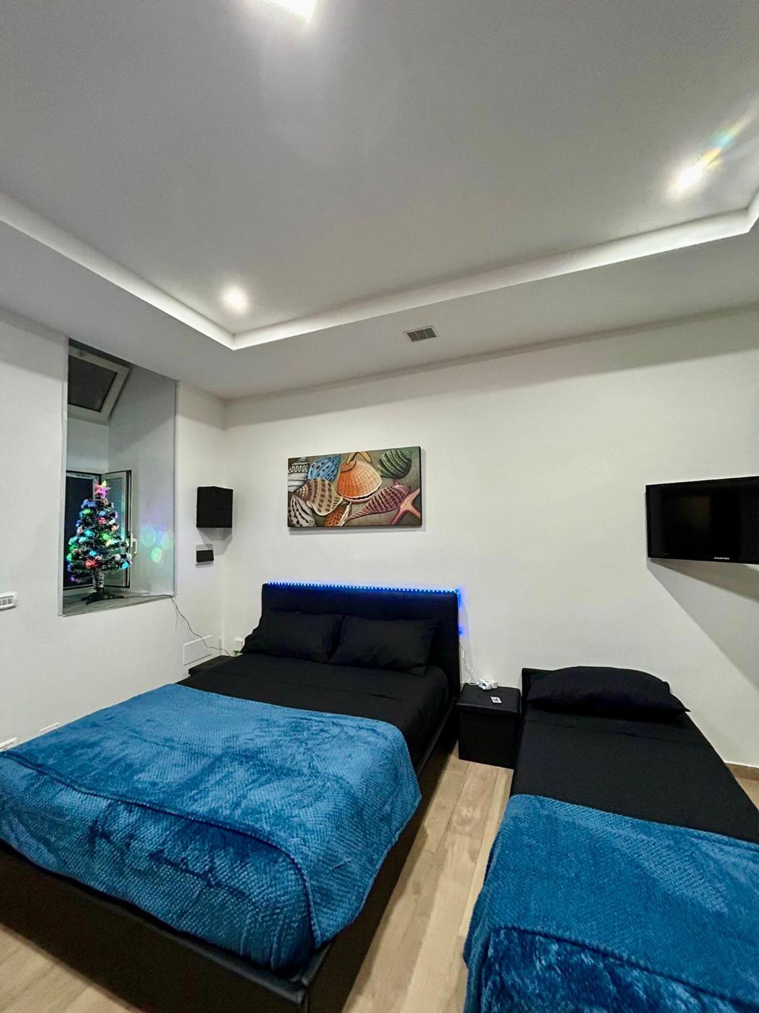 Golden House Apartment Naples Luaran gambar